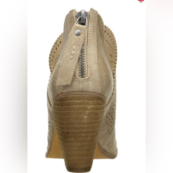 Not Rated Booties size 8  New  no box  never wore - Picture 5 of 14